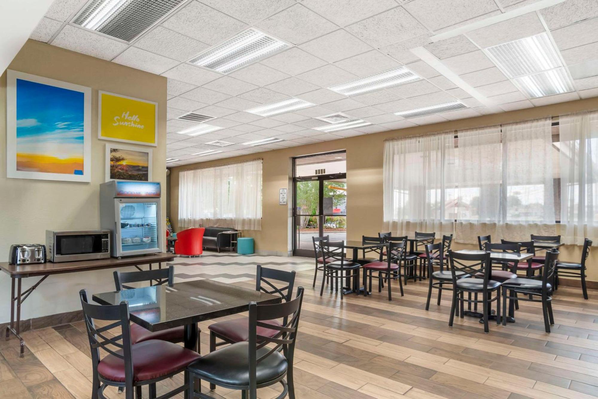 Quality Inn Near Speedway Wilkesboro Ngoại thất bức ảnh
