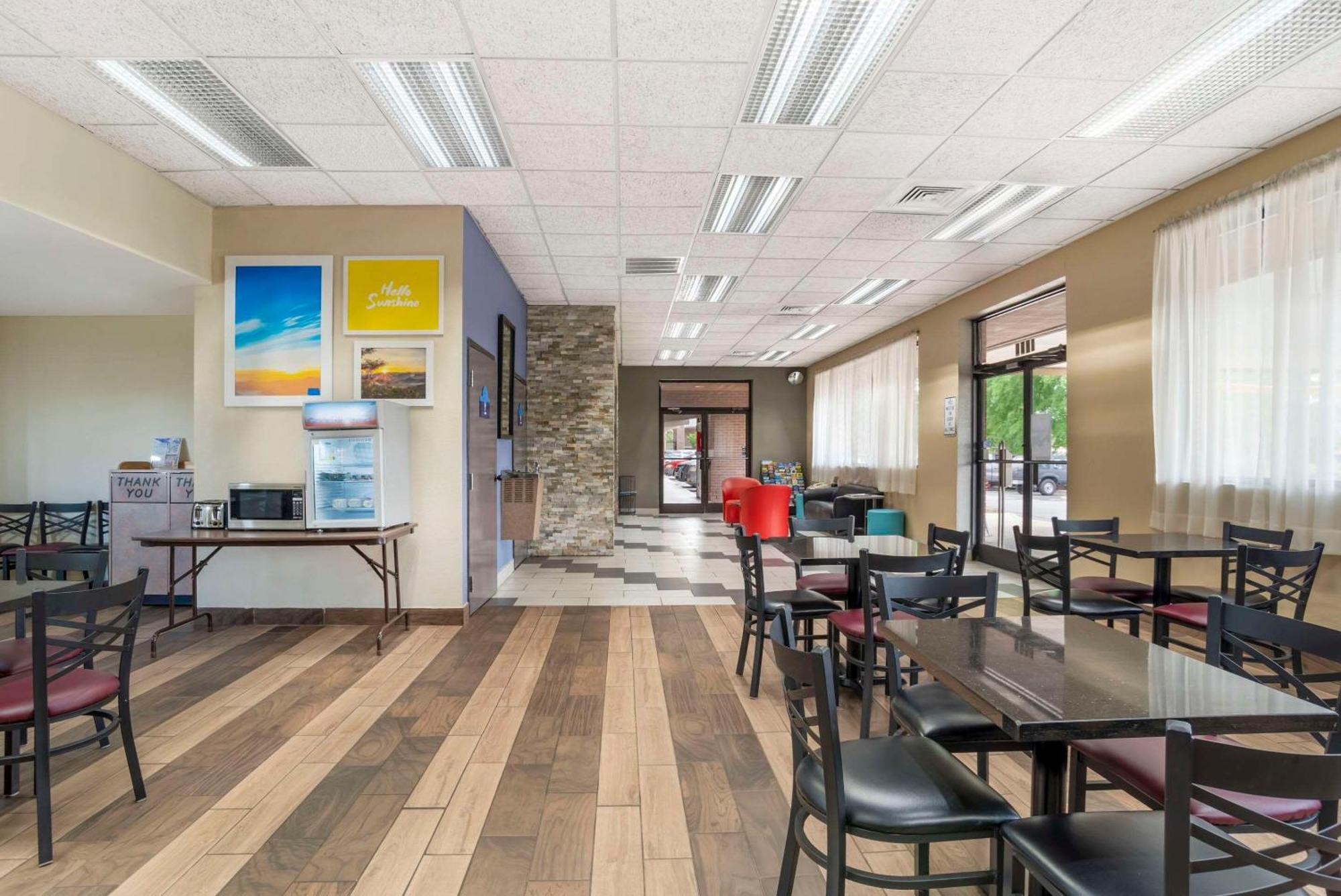 Quality Inn Near Speedway Wilkesboro Ngoại thất bức ảnh
